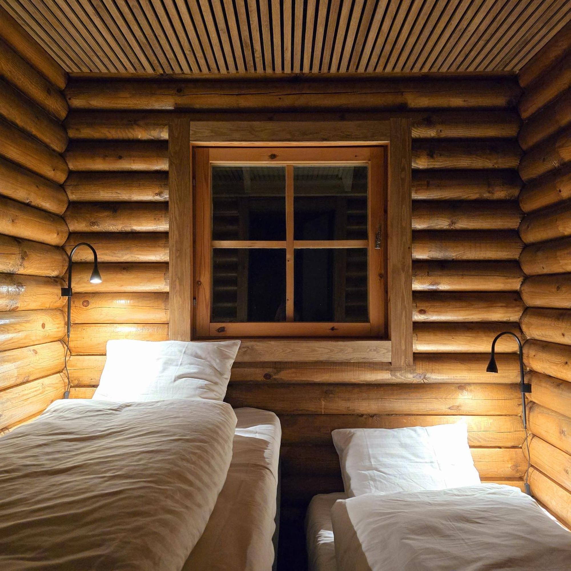 Sky Lodging ~ Sleeping Under The Stars โรวานิเอมิ ภายนอก รูปภาพ