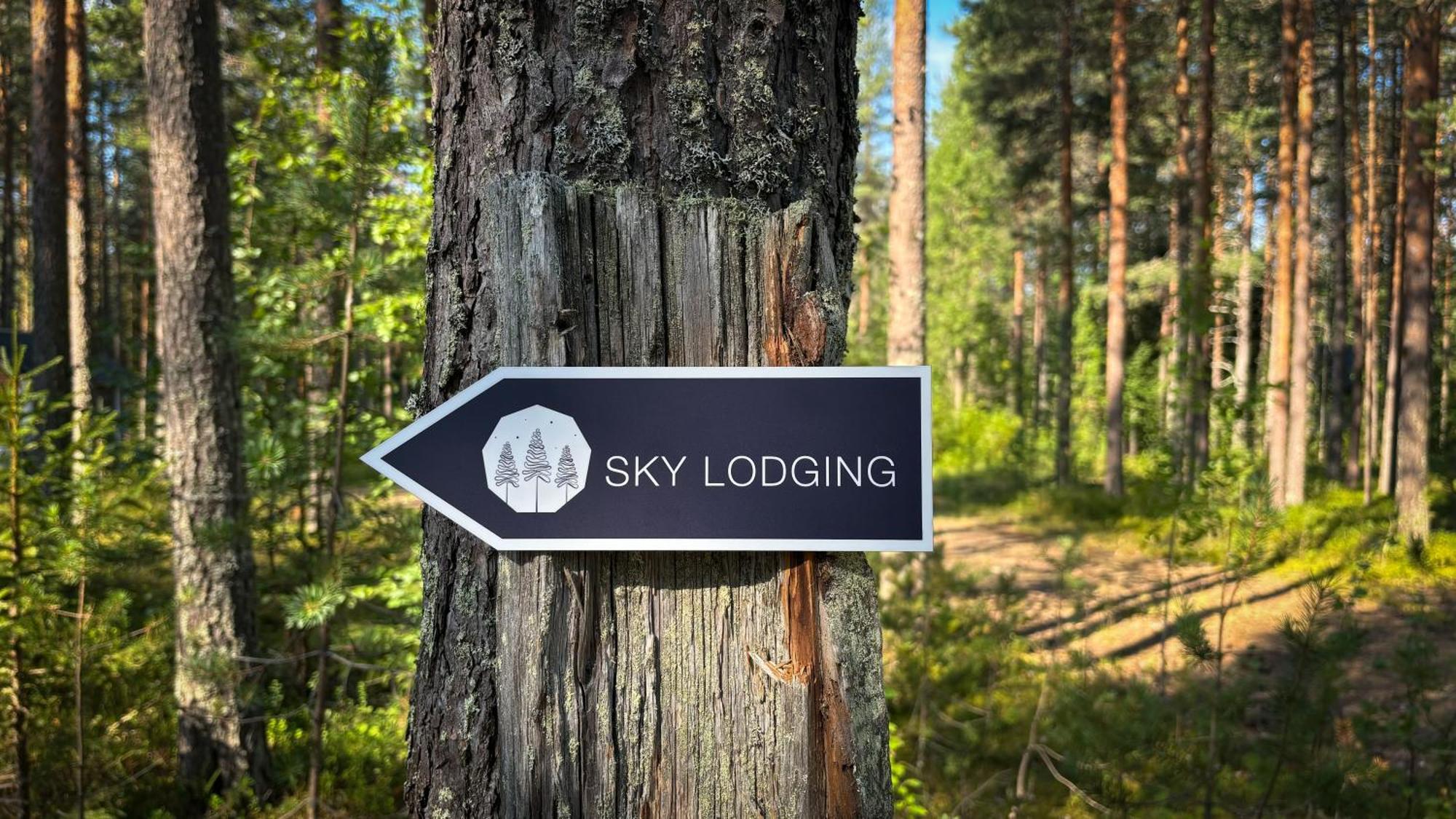 Sky Lodging ~ Sleeping Under The Stars โรวานิเอมิ ภายนอก รูปภาพ