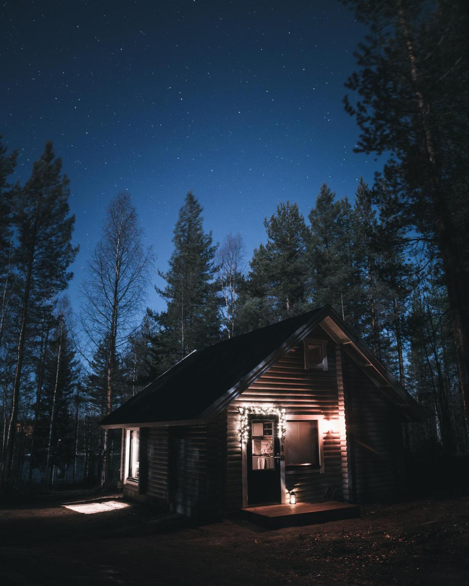 Sky Lodging ~ Sleeping Under The Stars โรวานิเอมิ ภายนอก รูปภาพ