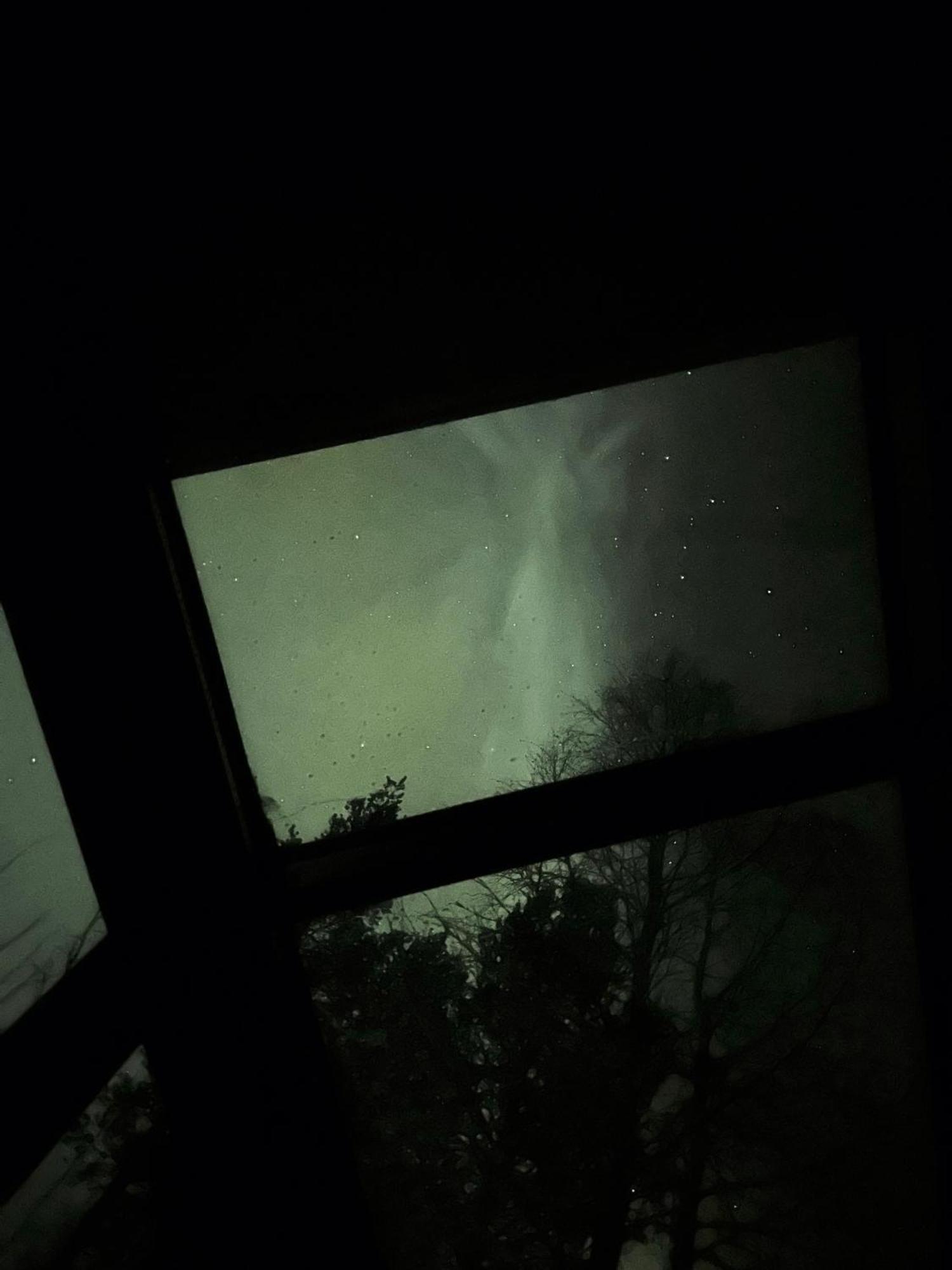 Sky Lodging ~ Sleeping Under The Stars โรวานิเอมิ ภายนอก รูปภาพ